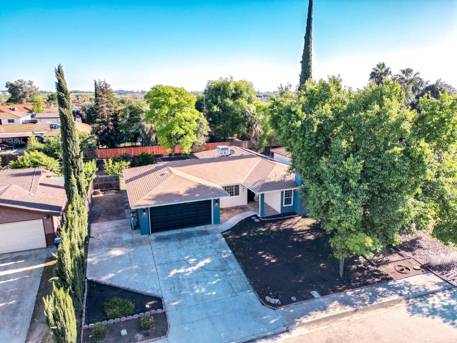 27184 San Jose Ave, Madera, CA 93637
