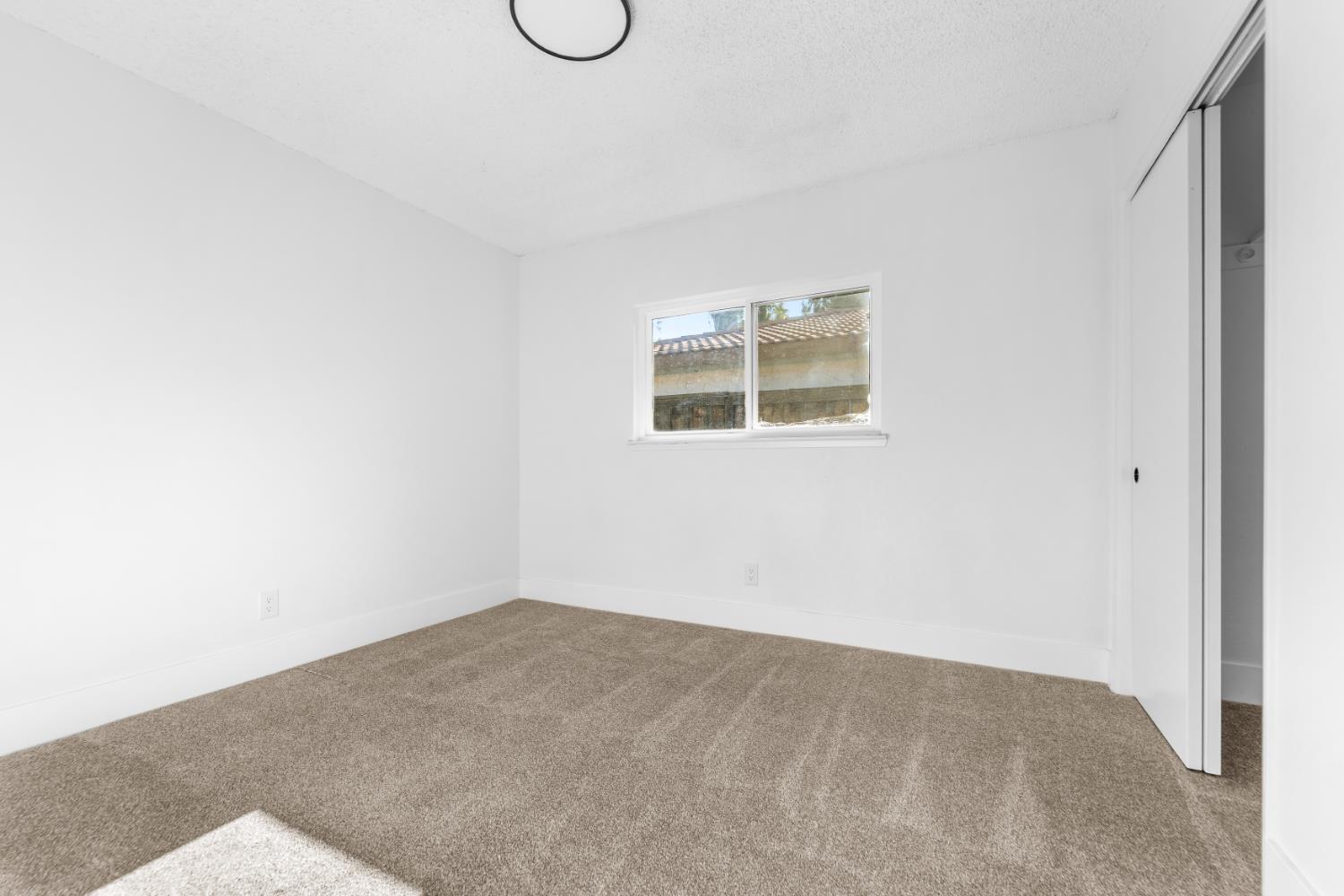 27184 San Jose Ave, Madera, CA 93637