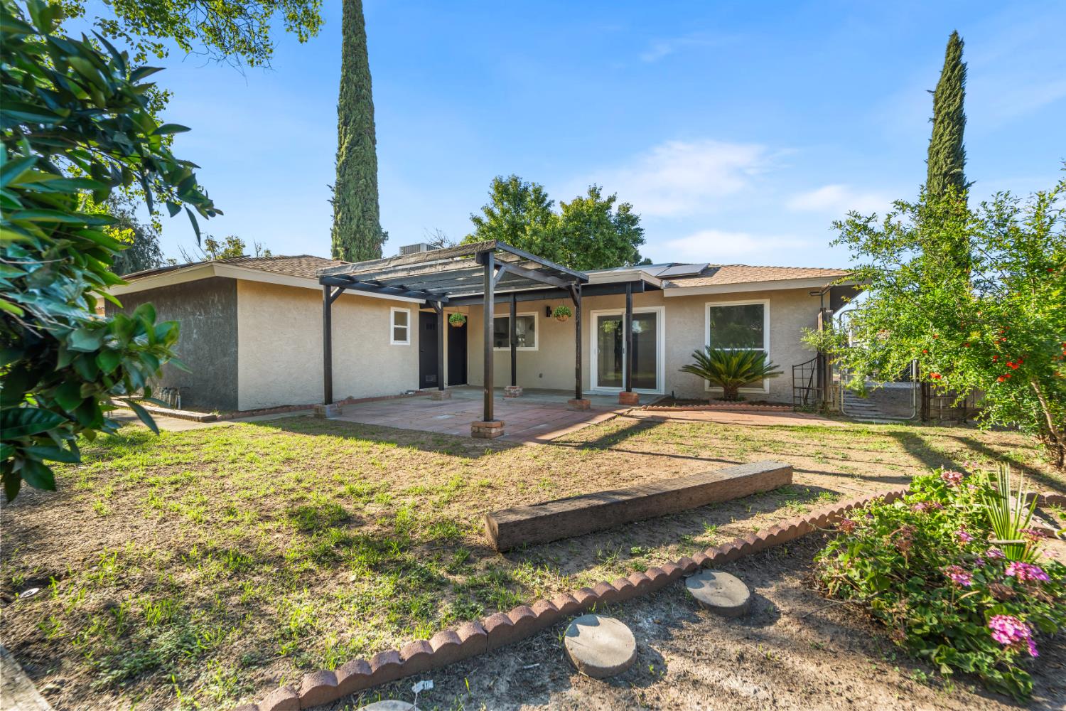 27184 San Jose Ave, Madera, CA 93637