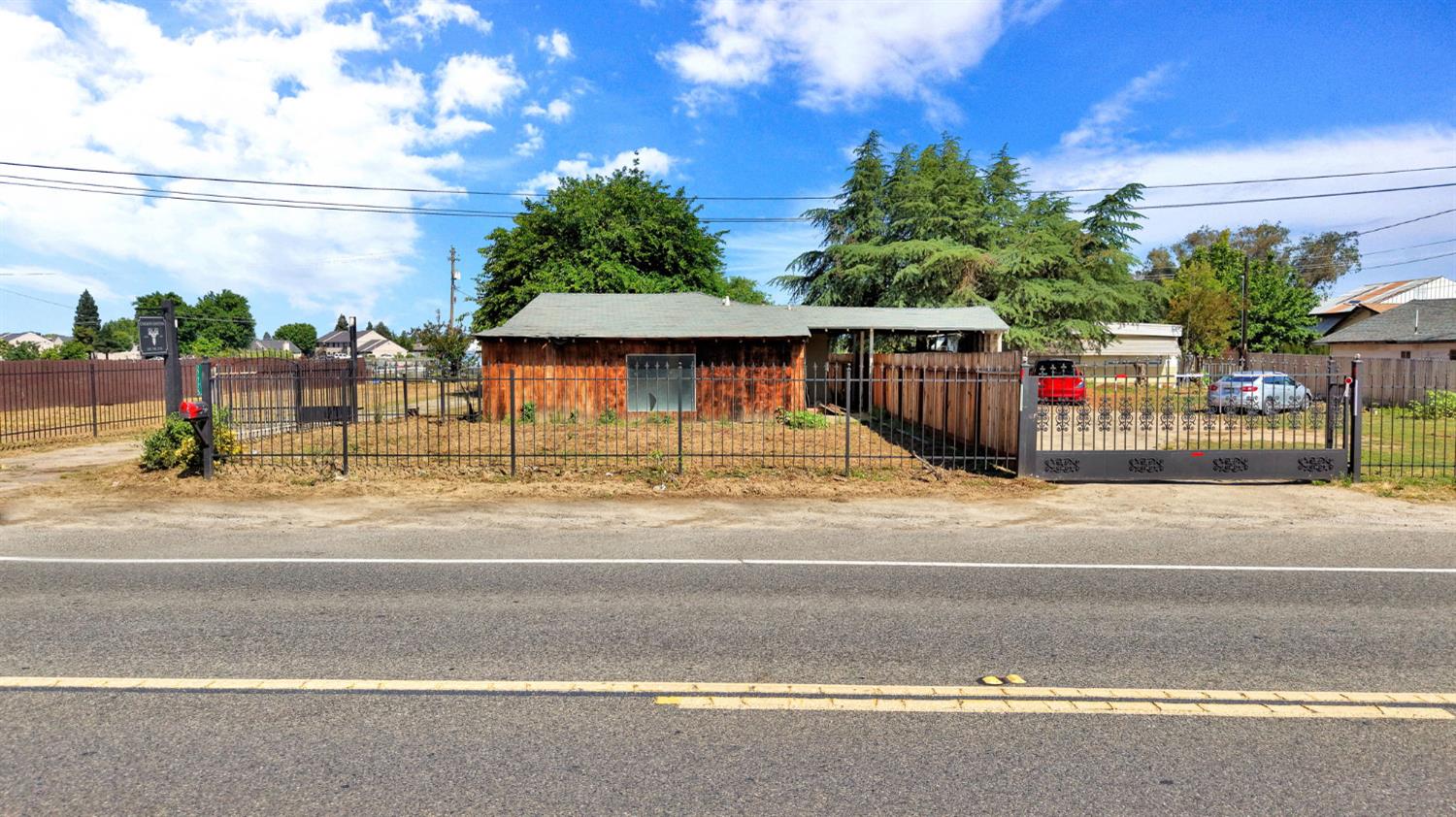 27765 Highway 145, Madera, CA 93638