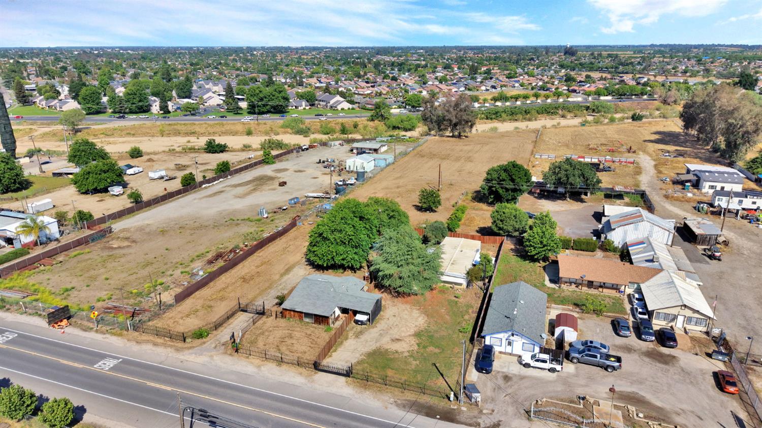 27765 Highway 145, Madera, CA 93638