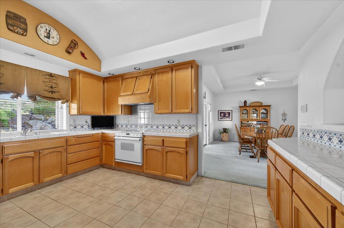 14100 Millerton Rd, Prather, CA 93651