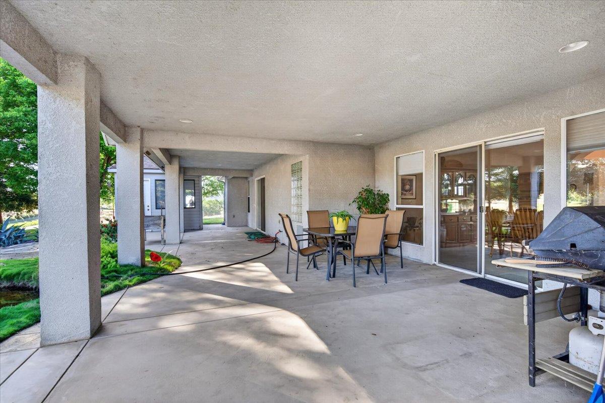 14100 Millerton Rd, Prather, CA 93651