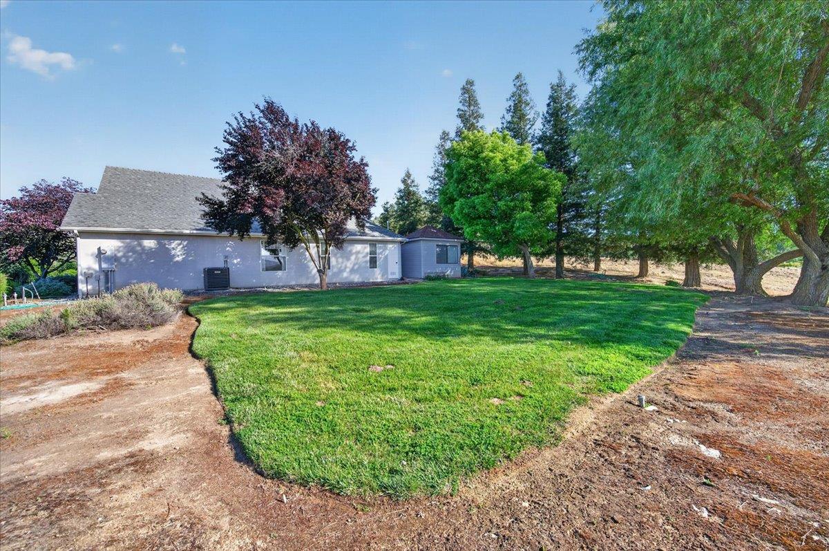 14100 Millerton Rd, Prather, CA 93651