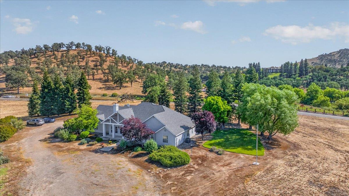 14100 Millerton Rd, Prather, CA 93651