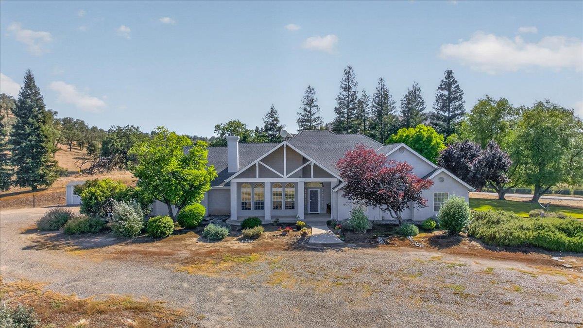 14100 Millerton Rd, Prather, CA 93651