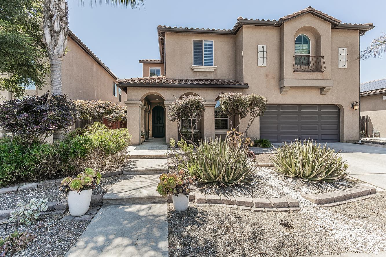 11345 N Via Montessori Dr, Fresno, CA 93730