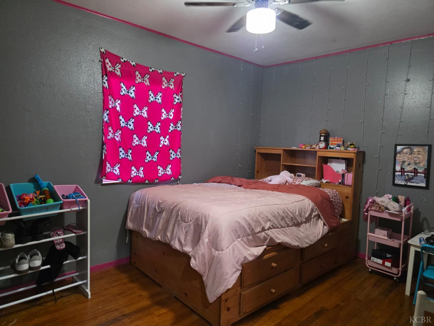 275 Ida Way, Hanford, CA 93230
