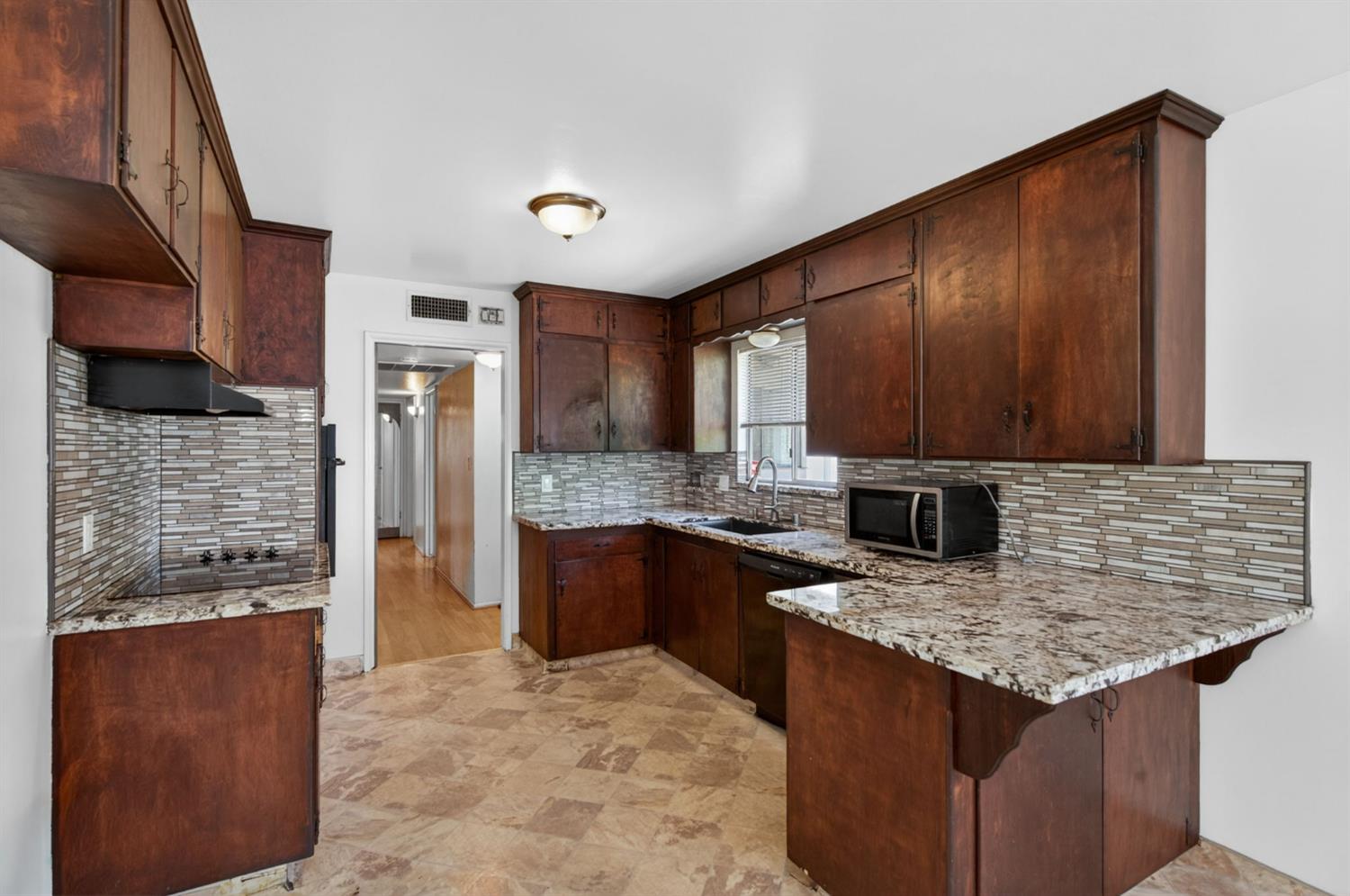 3144 E Santa Ana Ave, Fresno, CA 93726