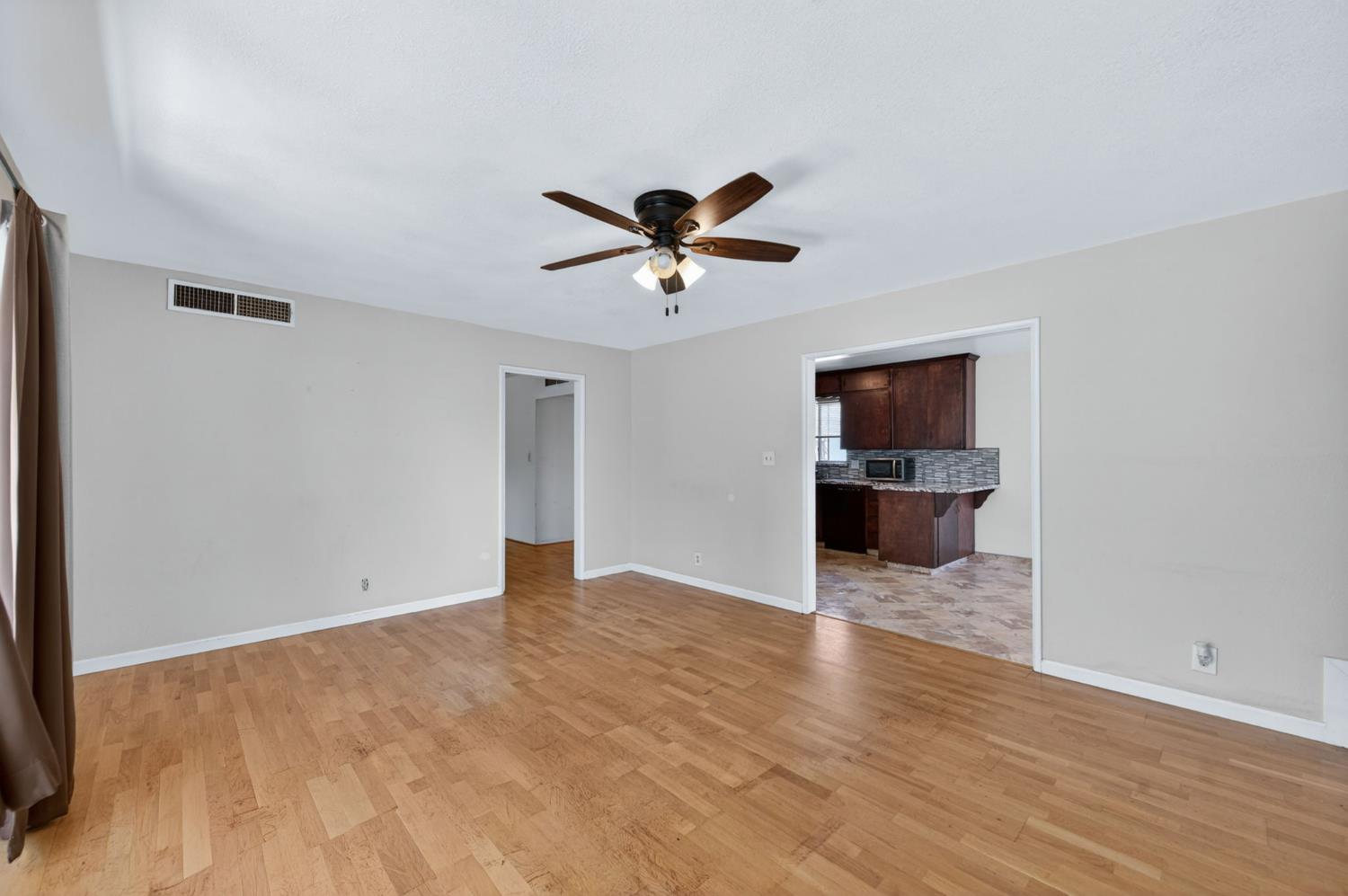 3144 E Santa Ana Ave, Fresno, CA 93726