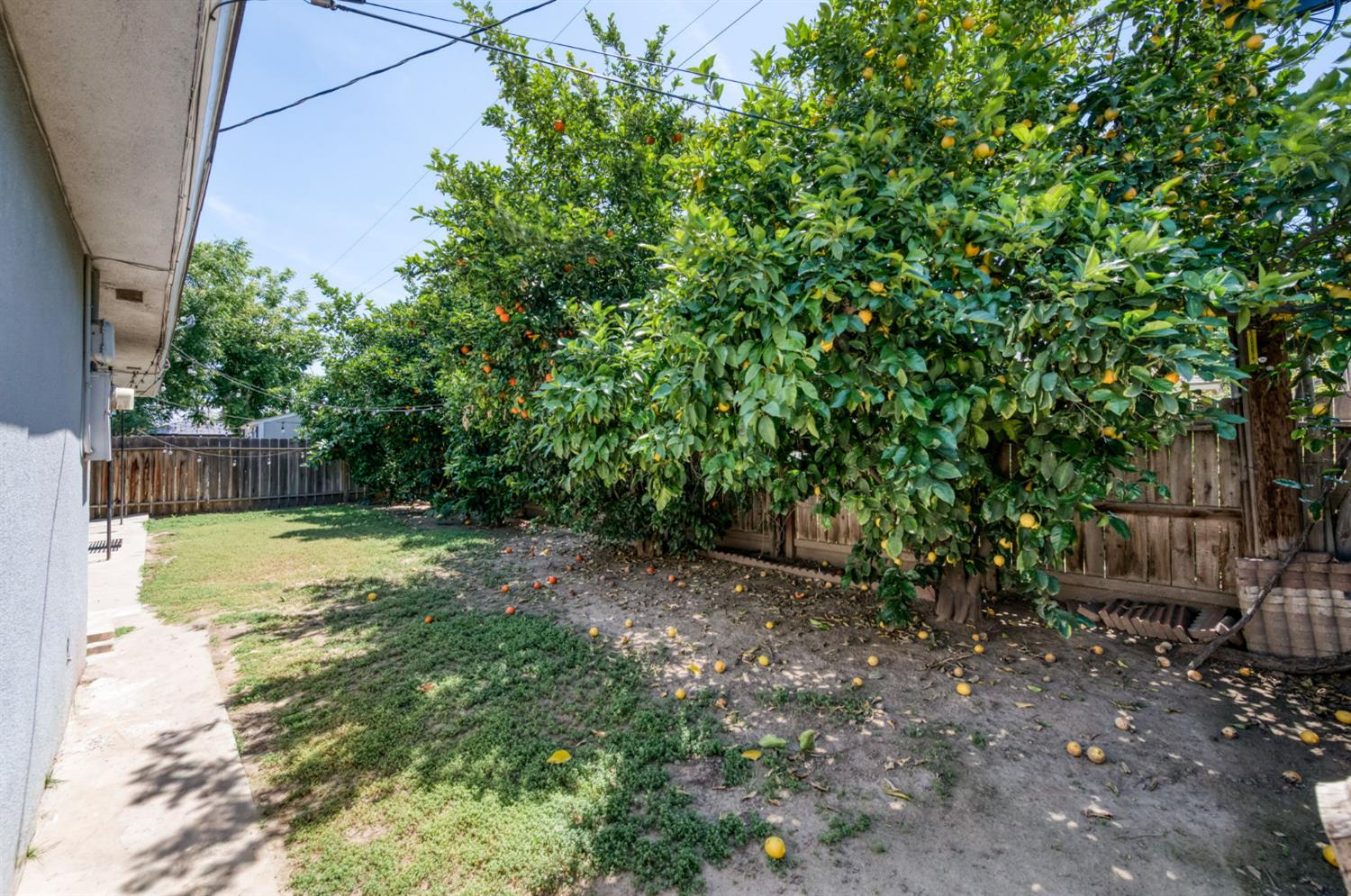 3144 E Santa Ana Ave, Fresno, CA 93726