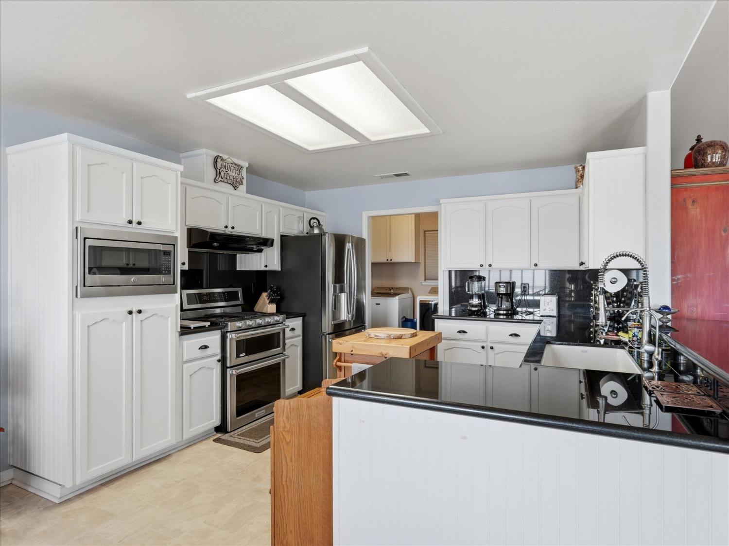 39380 Suncrest Ct, Oakhurst, CA 93644
