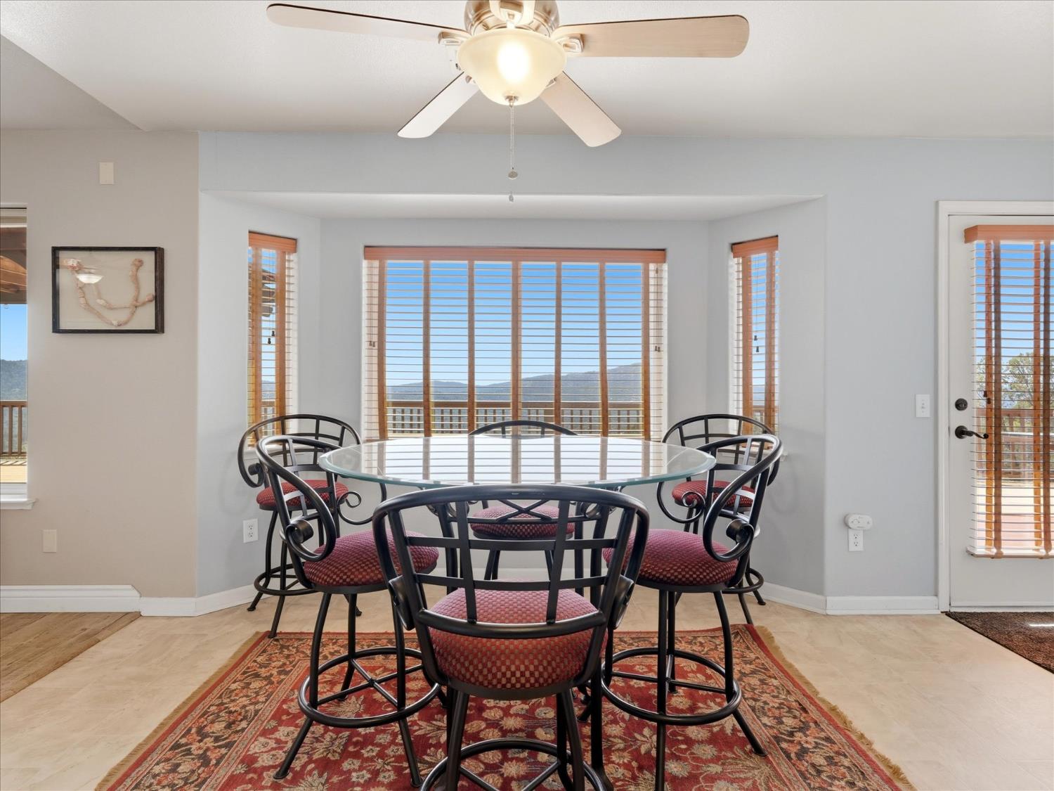 39380 Suncrest Ct, Oakhurst, CA 93644