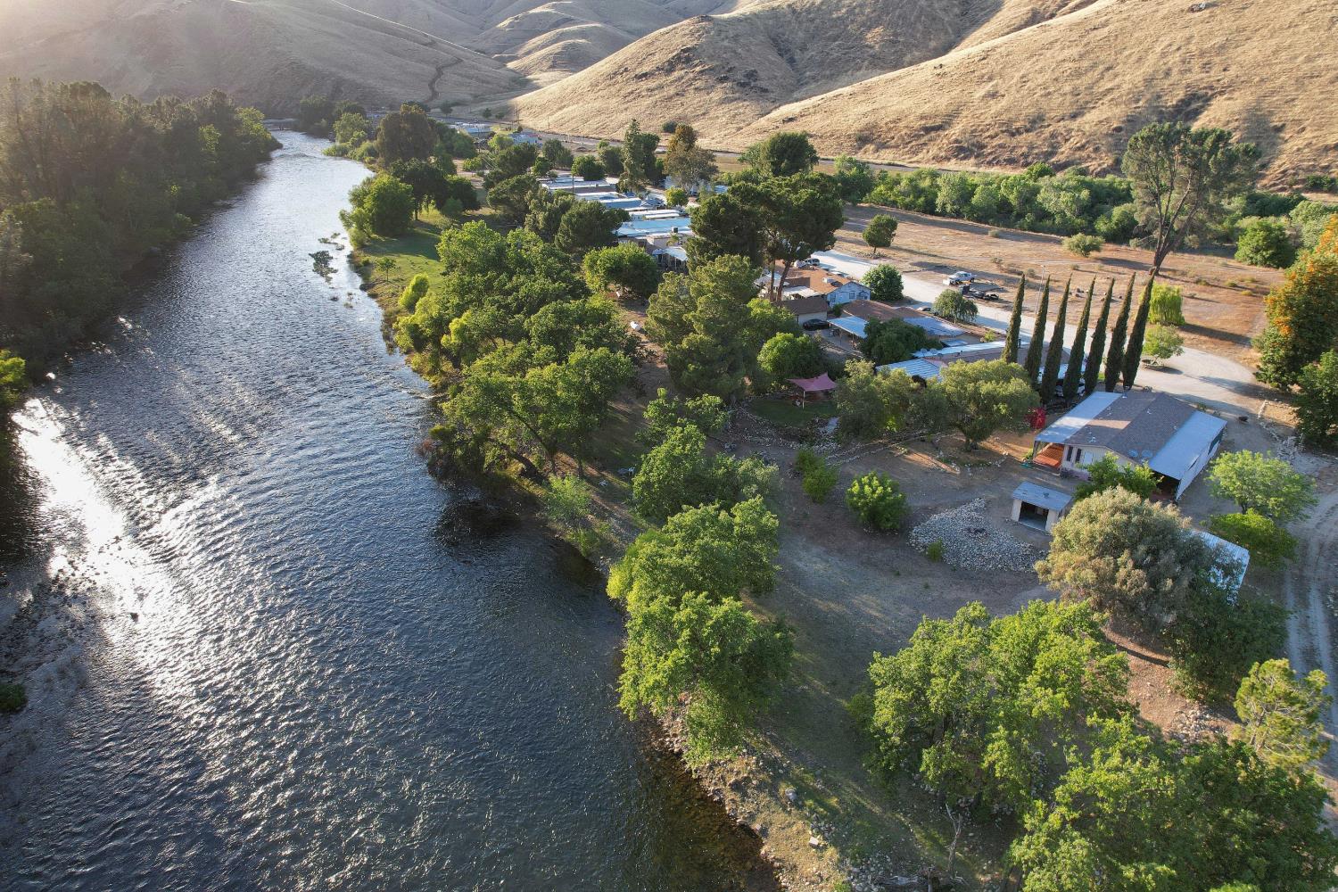 25433 E Trimmer Springs Rd #13, Sanger, CA 93657