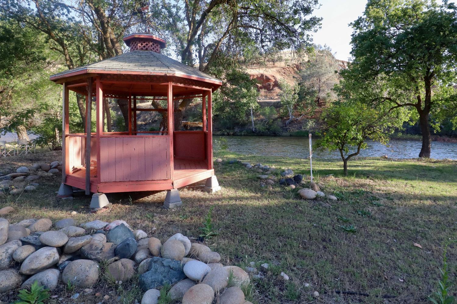 25433 E Trimmer Springs Rd #13, Sanger, CA 93657