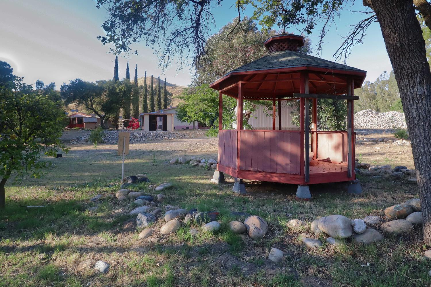 25433 E Trimmer Springs Rd #13, Sanger, CA 93657