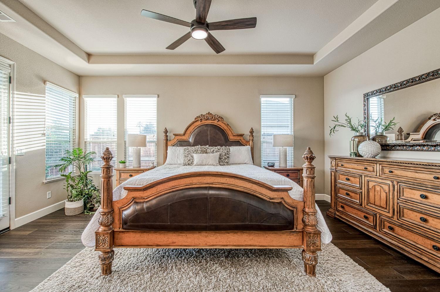 2820 Serena Ave, Clovis, CA 93619