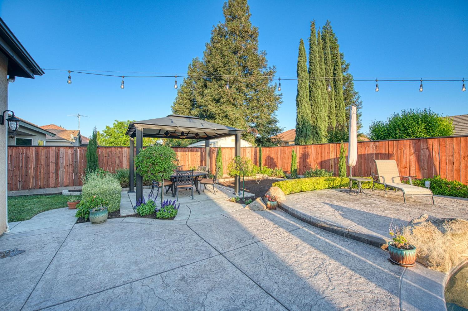 2820 Serena Ave, Clovis, CA 93619