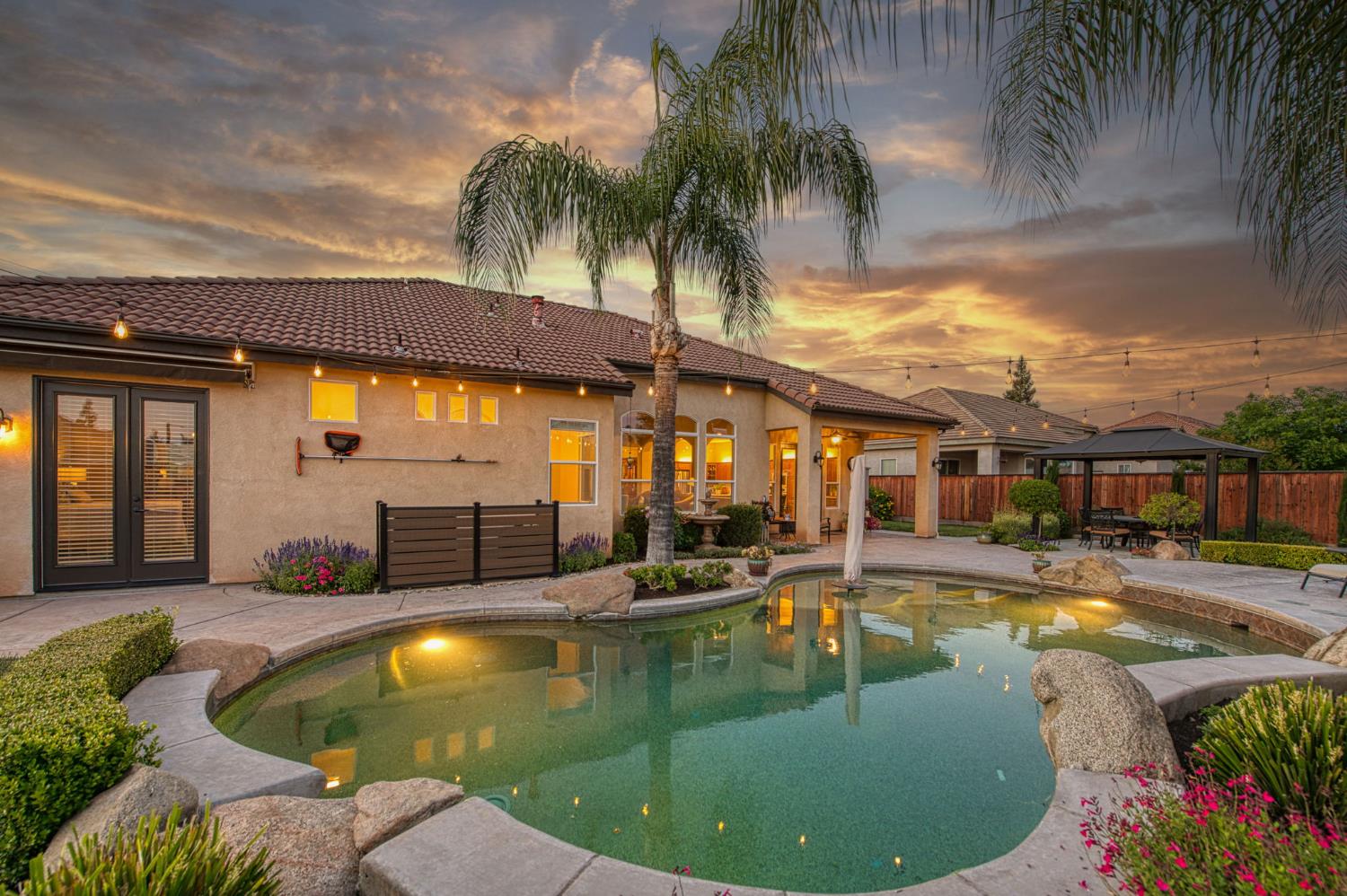 2820 Serena Ave, Clovis, CA 93619