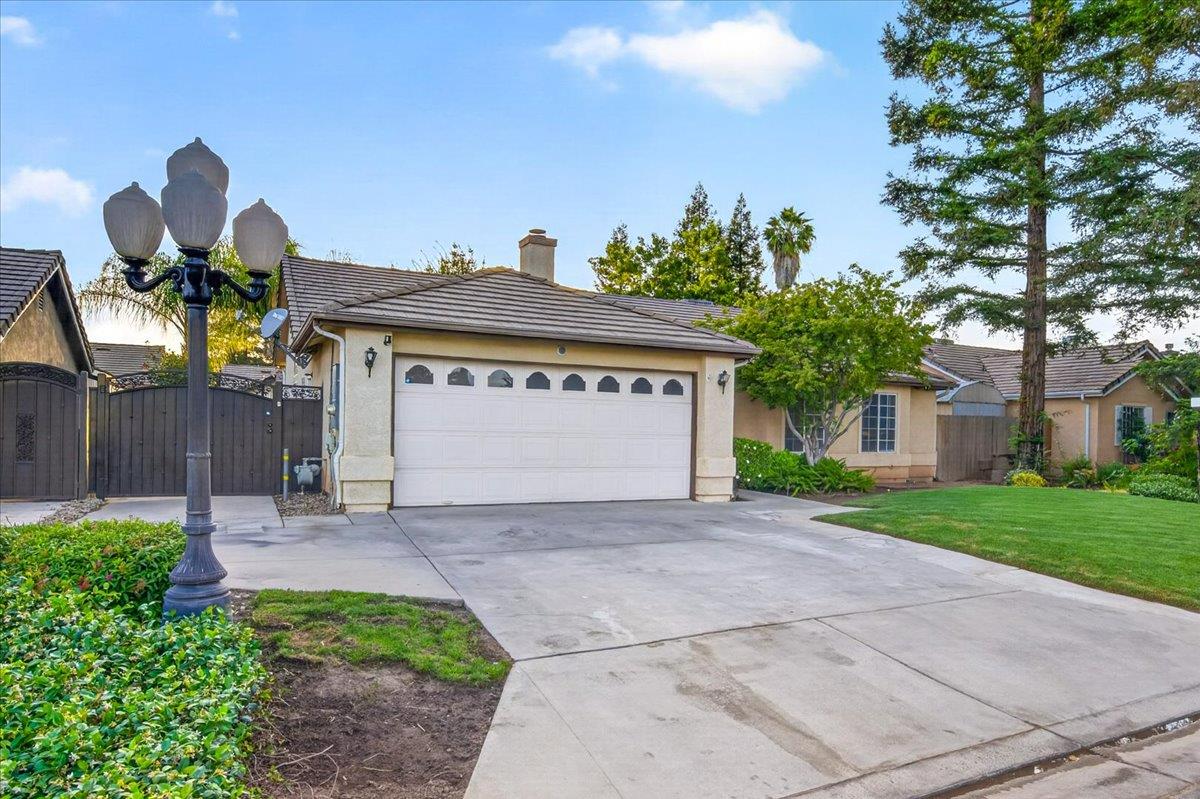 Open Photo