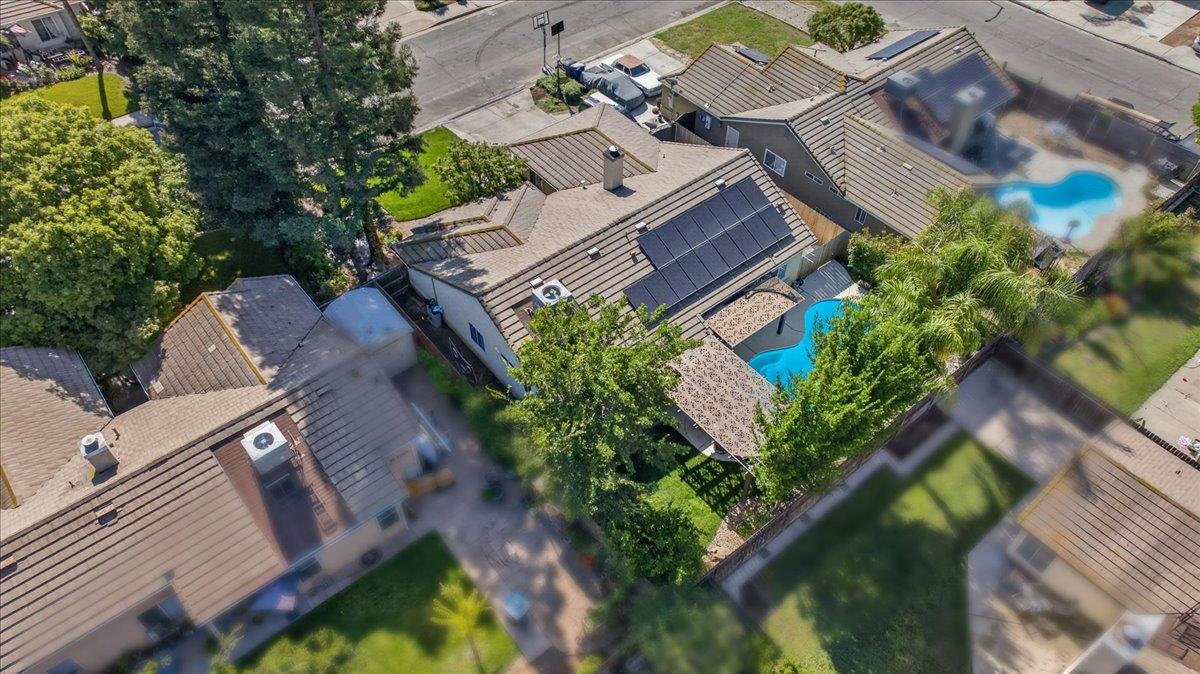 2459 N Bendel Ave, Fresno, CA 93722
