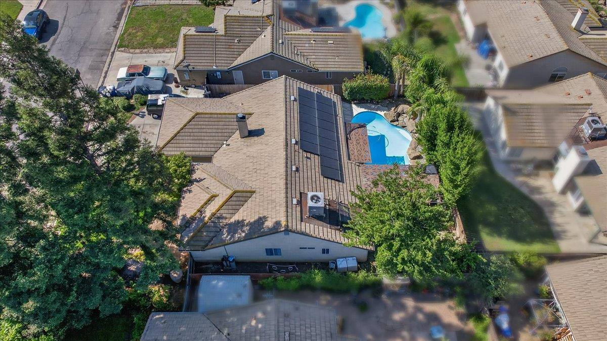 2459 N Bendel Ave, Fresno, CA 93722