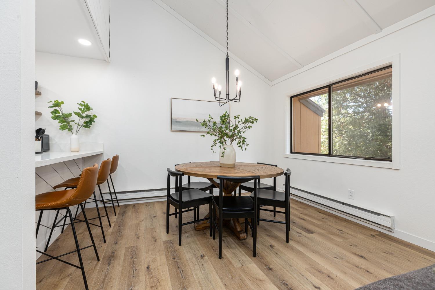 40922 Mill Run Ln, Shaver Lake, CA 93664