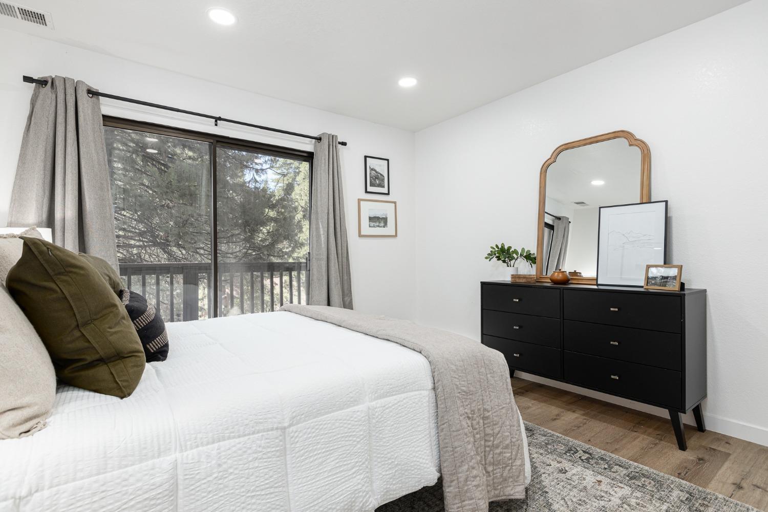 40922 Mill Run Ln, Shaver Lake, CA 93664
