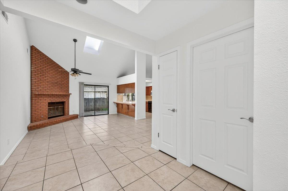 7062 N Teilman Ave, Fresno, CA 93711
