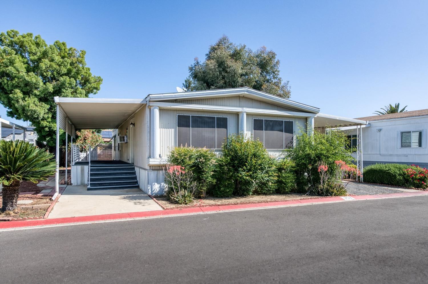 3556 N Duke Ave #157, Fresno, CA 93727