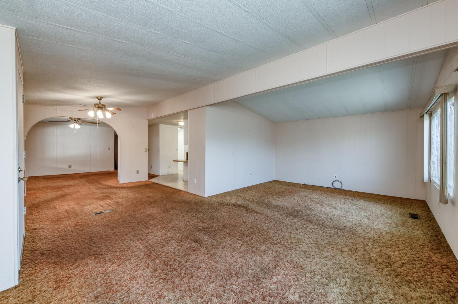 3556 N Duke Ave #157, Fresno, CA 93727