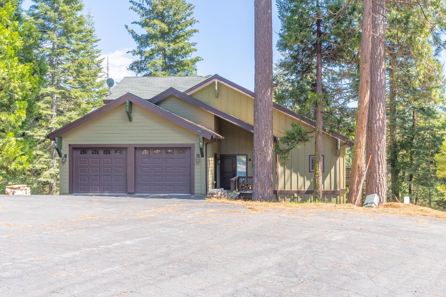 40322 Mariposa Lilly Ln, Shaver Lake, CA 93664
