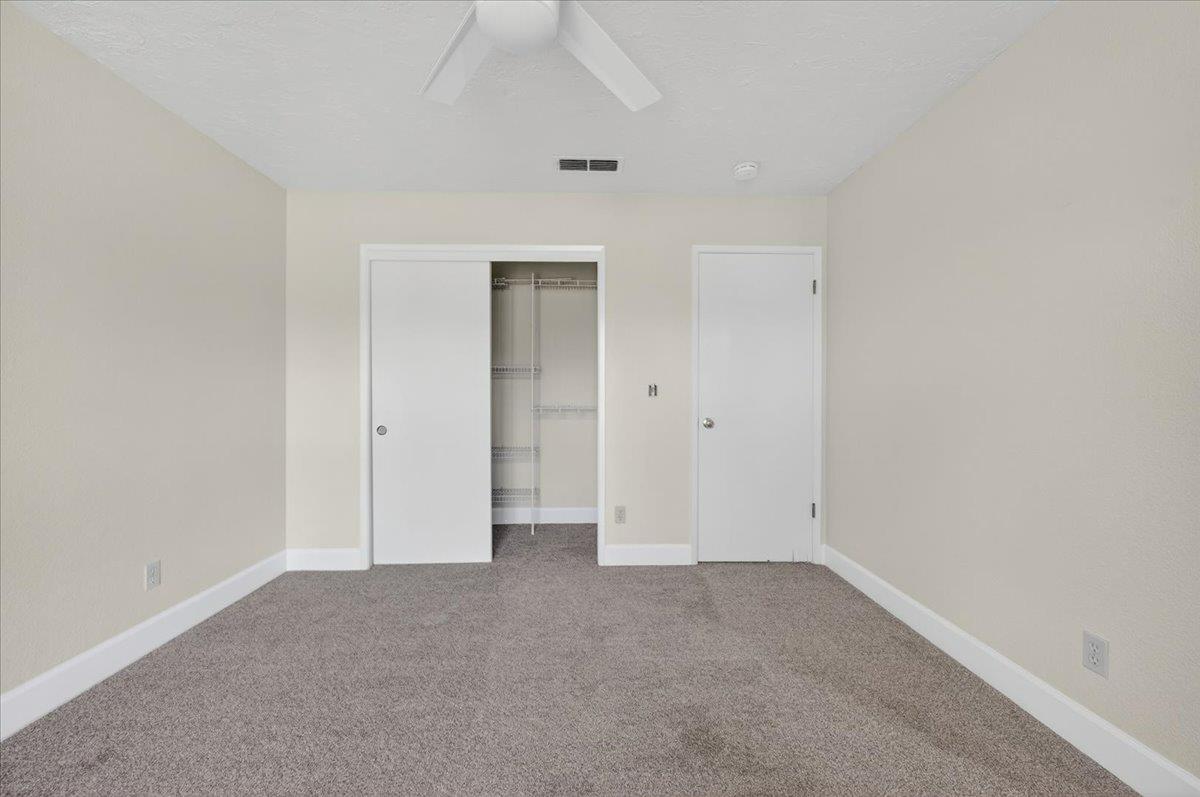 2176 E Decatur Ave, Fresno, CA 93720