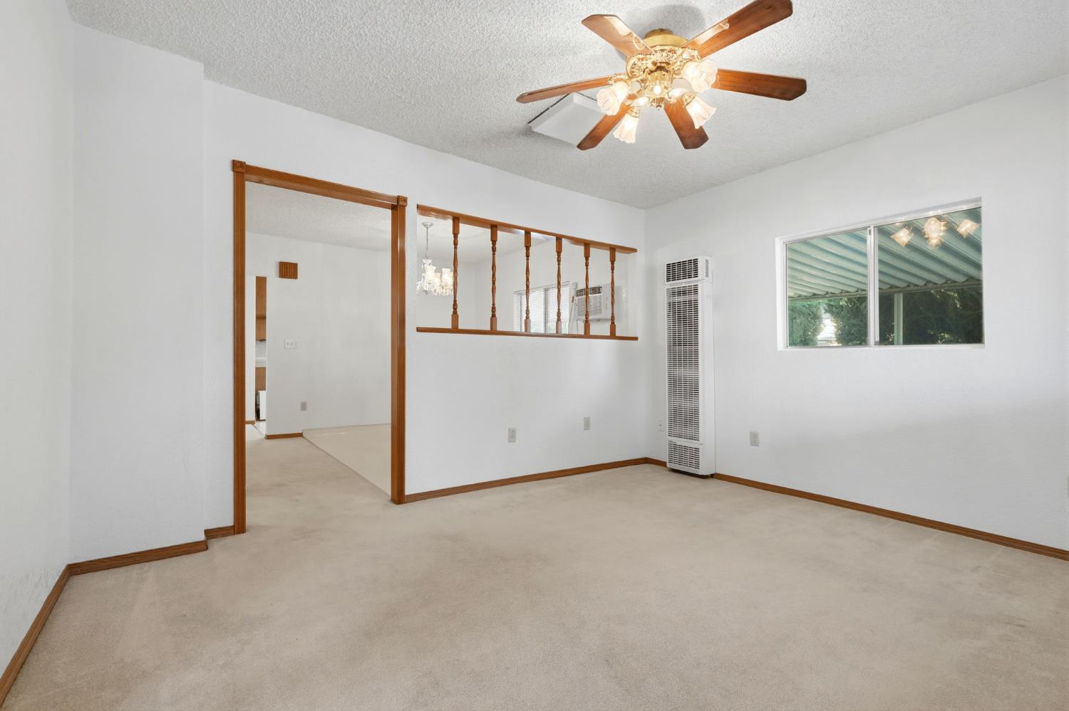 509 West Ave, Sanger, CA 93657
