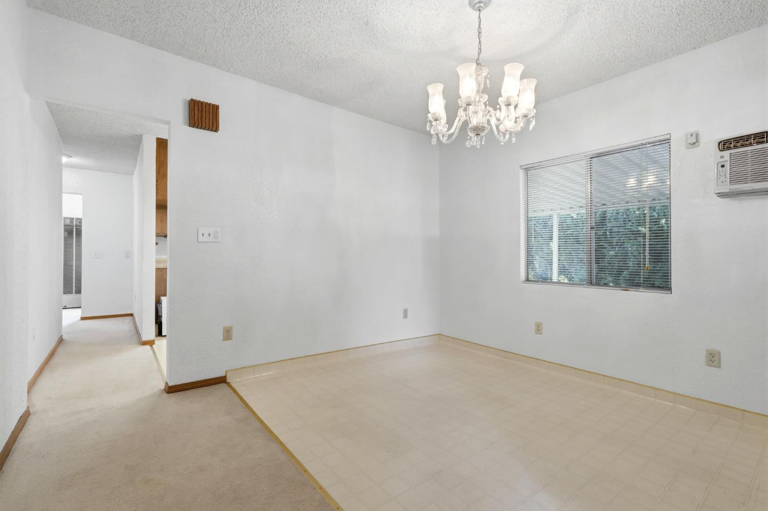 509 West Ave, Sanger, CA 93657