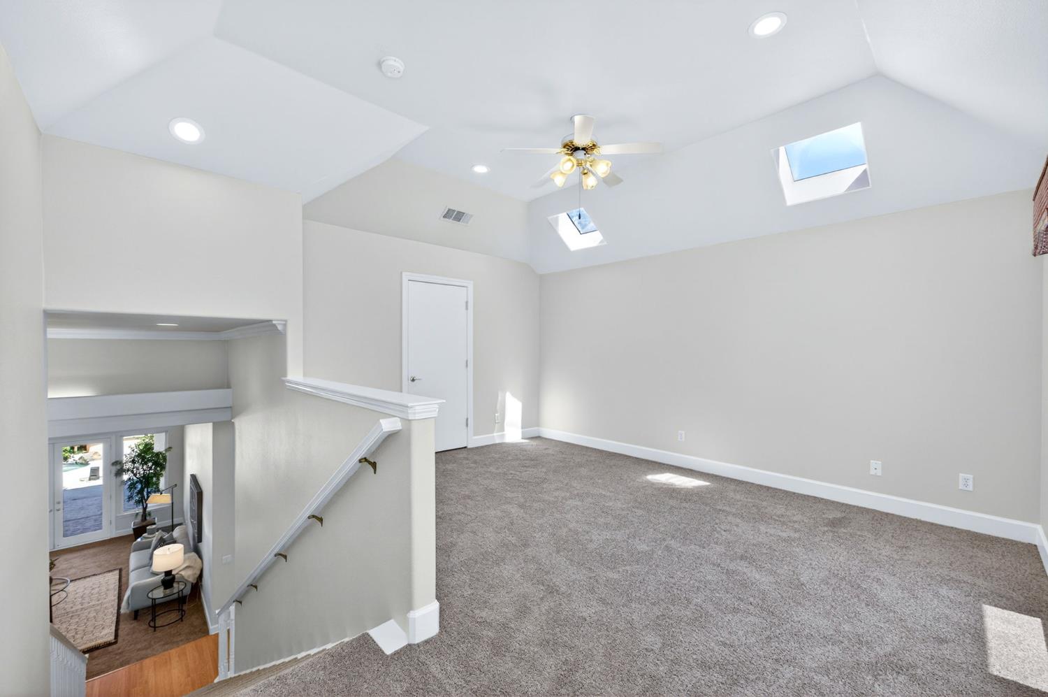 1550 E Starpass Dr, Fresno, CA 93730