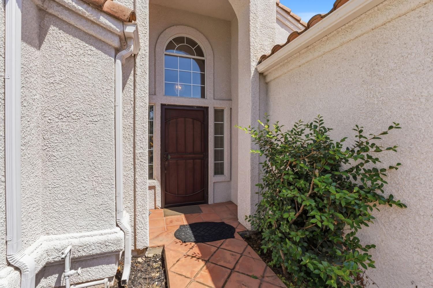 7490 N Hayston Ave, Fresno, CA 93720