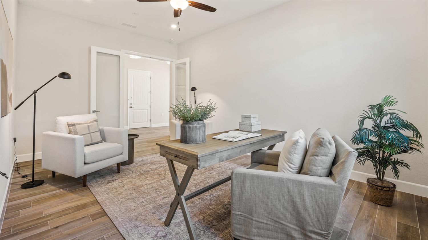 2946 Trenton Ave, Clovis, CA 93619