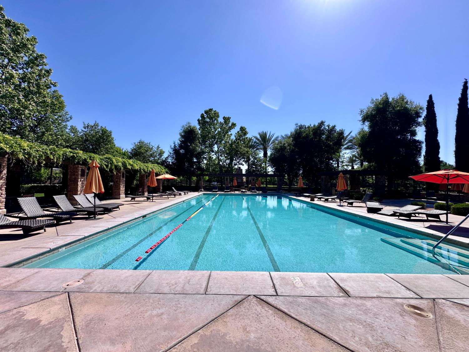 4056 Trenton Ave, Clovis, CA 93619