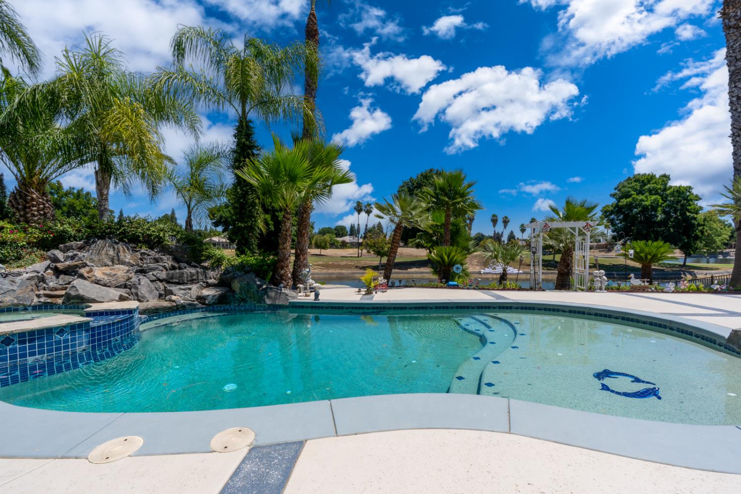 6663 Desert Springs St, Chowchilla, CA 93610