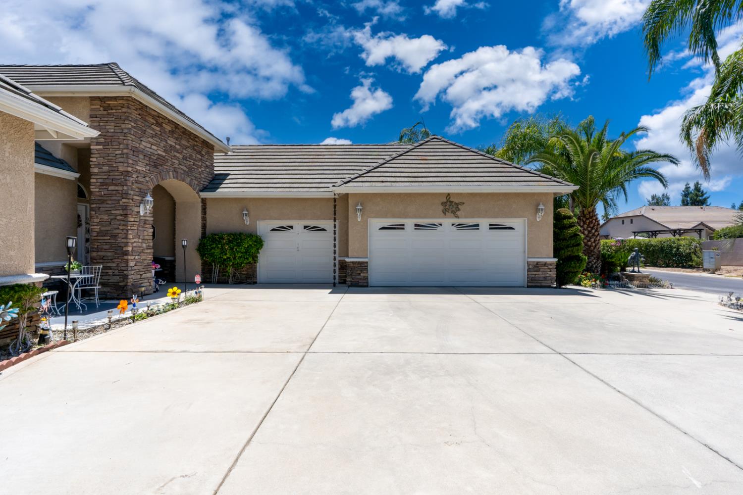 6663 Desert Springs St, Chowchilla, CA 93610