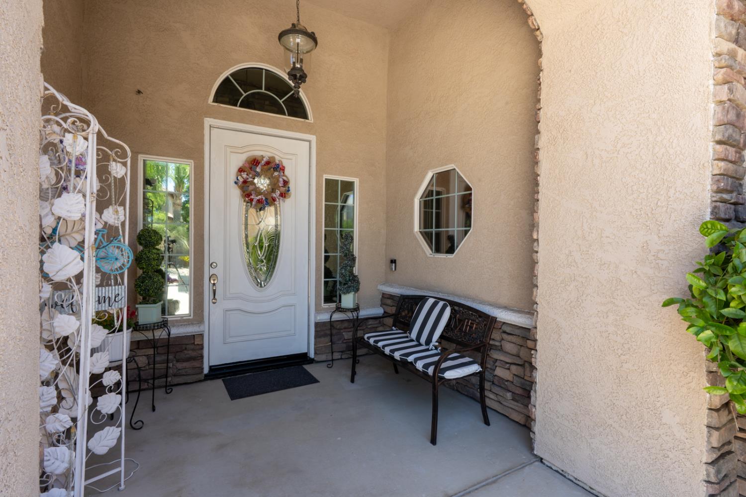 6663 Desert Springs St, Chowchilla, CA 93610