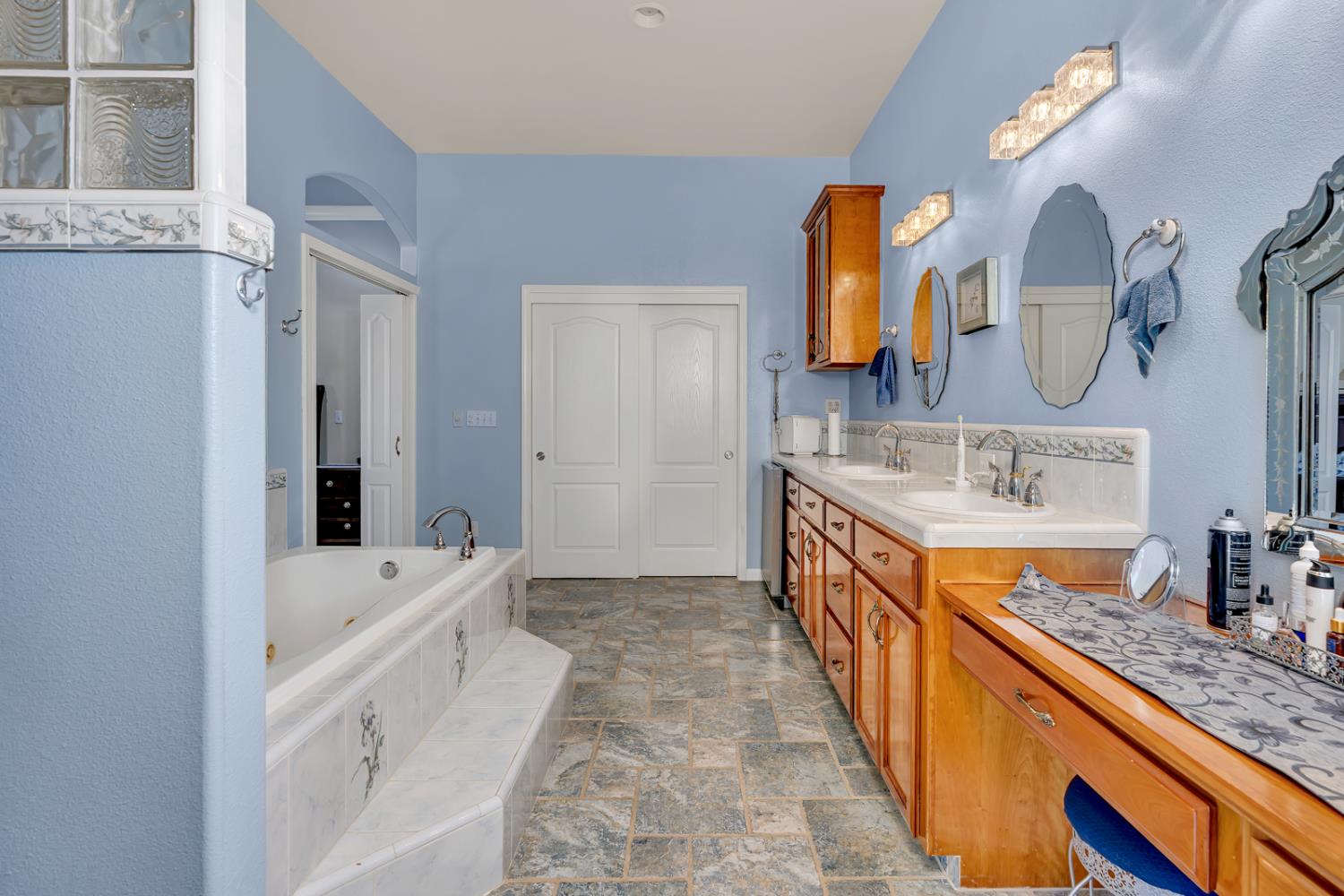 6663 Desert Springs St, Chowchilla, CA 93610