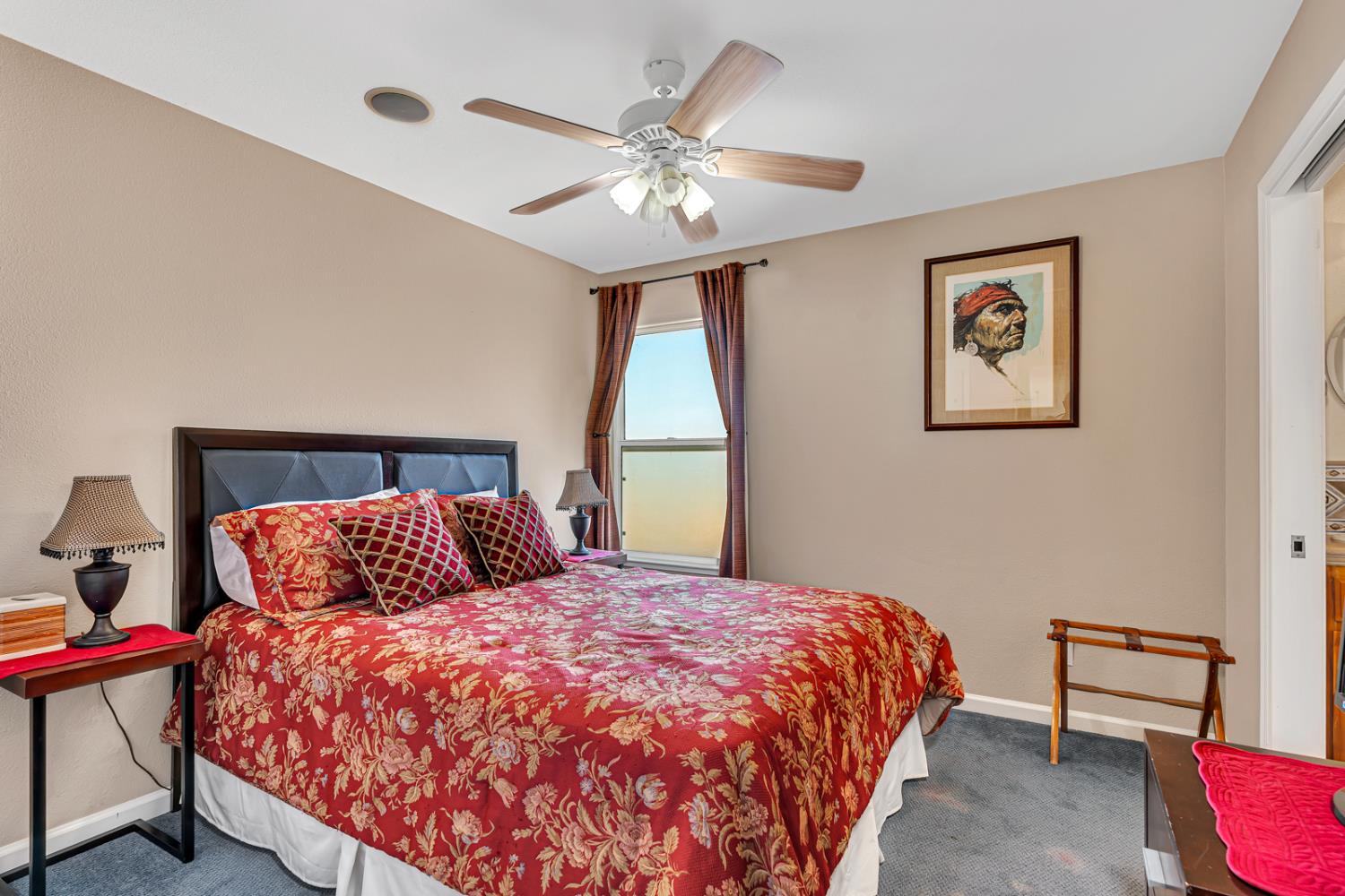 6663 Desert Springs St, Chowchilla, CA 93610