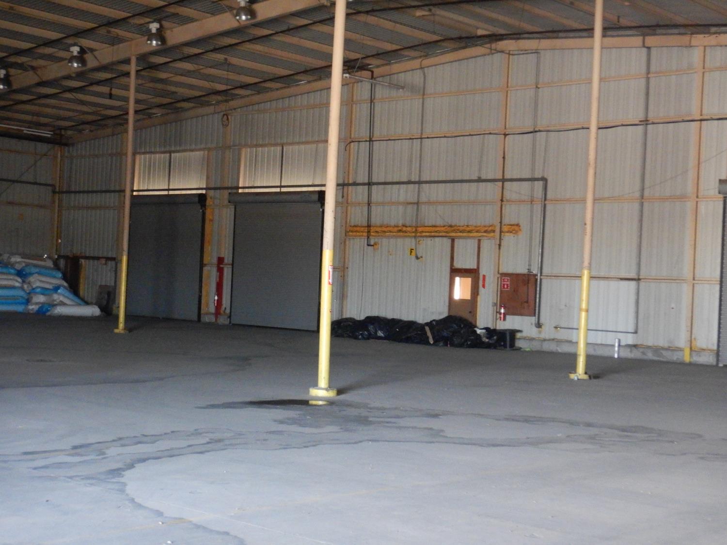 2777 N Highway 59, Merced, CA 95348