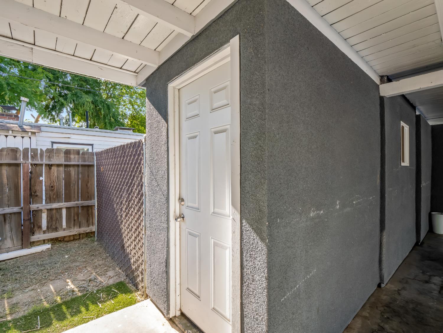 1531 N Fresno St, Fresno, CA 93703