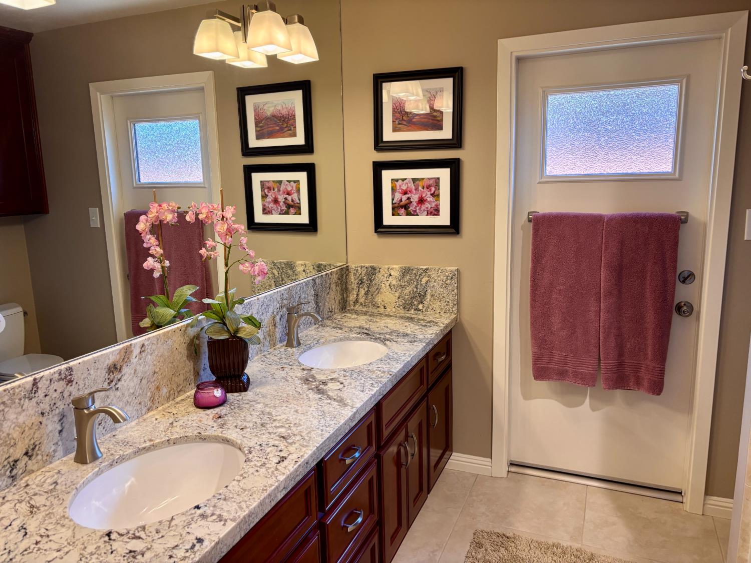 1775 W Tenaya Way, Fresno, CA 93711
