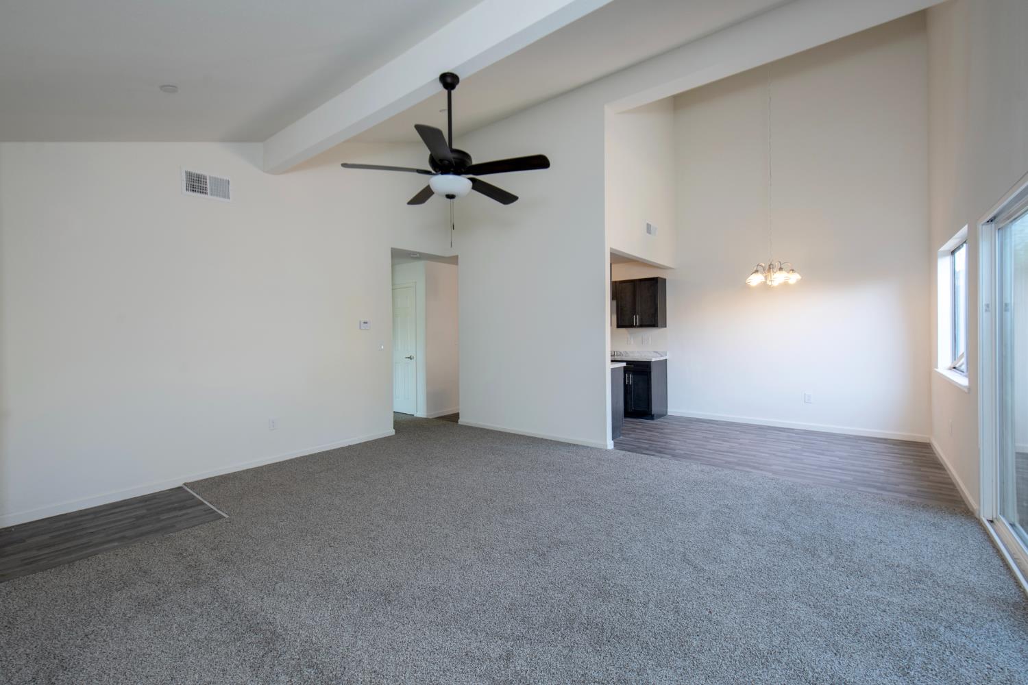 540 S Argyle Ave #101, Fresno, CA 93727