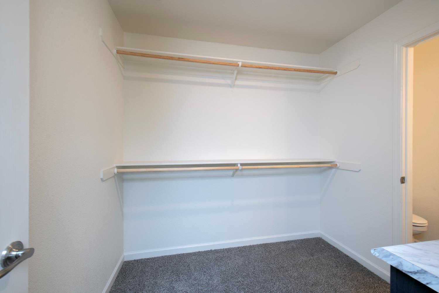 540 S Argyle Ave #101, Fresno, CA 93727