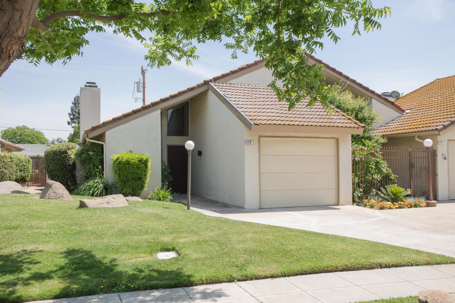 5728 N Monte Ave #1, Fresno, CA 93711